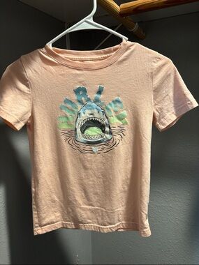 Hurley Peach Short-Sleeve Shark Graphic Tee